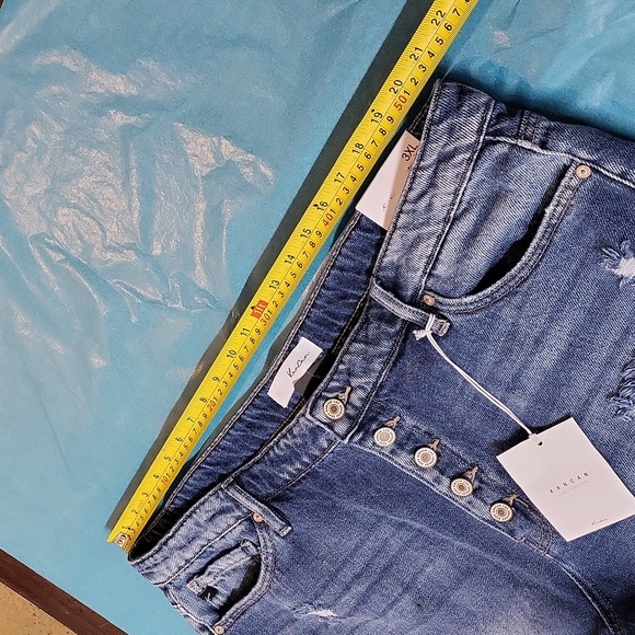 NWT KanCan Los Angeles High Rise Denim Jeans Shorts - Picture 7 of 12